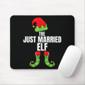 The Just Married Elf Matching Family Christmas Gro Mousepad (Mit Mouse)