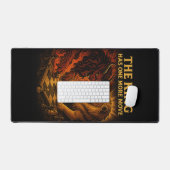 The King Has One More Move — Lion vs Demon Schreibtischunterlage (Tastatur & Maus)