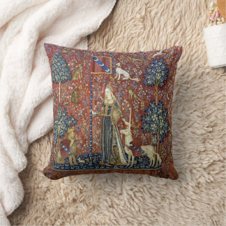 The Lady and the Unicorn (Touch) Throw Pillow Kissen