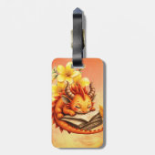 The Little Mystic Dragon. Gepäckanhänger (Rückseite vertikal)