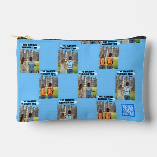 The Mansion Through time Book Memorabilia Zubehörtasche (Vorderseite)