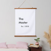 The Master boss name est year date man king title Wandteppich Mit Holzrahmen (Schlafzimmer)