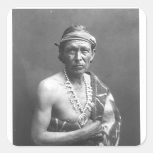 The Medicine Man, c.1915 Quadratischer Aufkleber