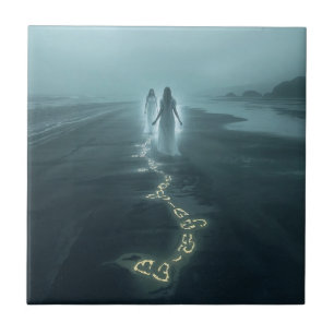 The Meeting on the Misty Shore Fliese