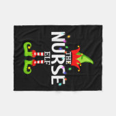 The Nurse Elf Christmas Matching Pajamas Fleecedecke (Vorderseite (Horizontal))