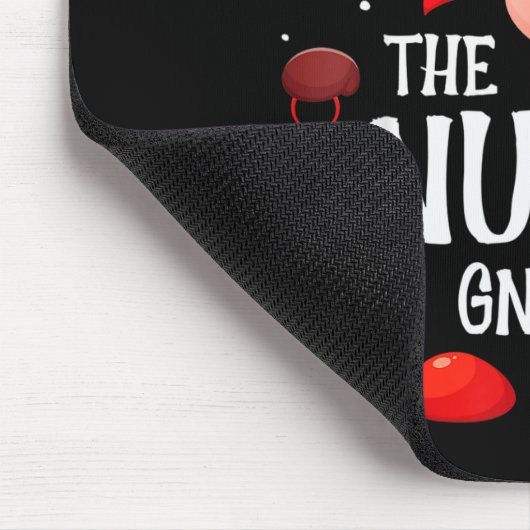 The Nurse Gnome Matching Family Christmas Gnome Pa Mousepad (Ecke)