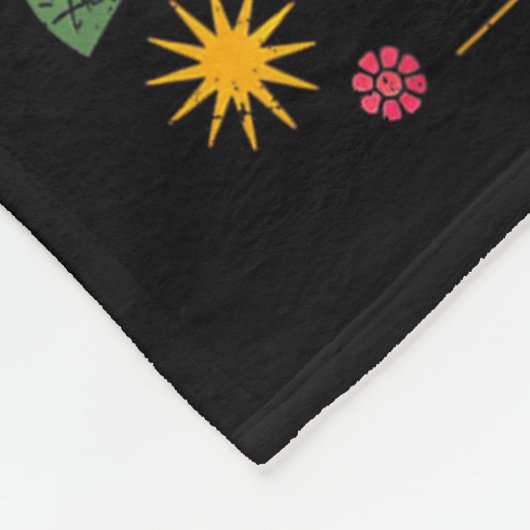 The Nurse Skeleton And Flower Fleecedecke (Ecke)