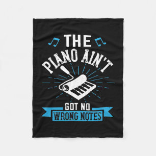 The Piano Ain’t Got No Falrong Notes 02 Fleecedecke