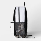 "The Queen's Gambit: Schach Fantasy Backpack" Bedruckter Rucksack (Rechts)
