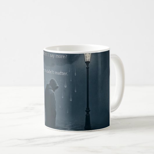 The Quiet Spiral – Realistic Overthinking Tee Kaffeetasse (VorderseiteRechts)