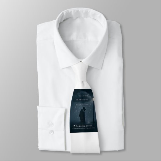 The Quiet Spiral – Realistic Overthinking Tee Krawatte (Gebunden)