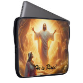 The Resurrection Light: Jesus Christ Rises Laptopschutzhülle (Vorne Rechts)