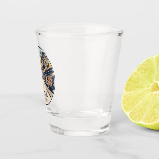 The Shambles in York England Schnapsglas (Rechts)