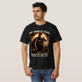 The Silent Warrior: Resilience and Strength  T-Shirt (Vorne ganz)