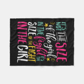 The Size Of Fight In The Girl Insrational Be Stron Fleecedecke (Vorderseite (Horizontal))