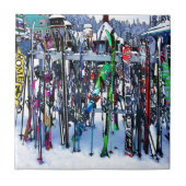 The Ski Party - Skis and Poles Fliese (Vorderseite)