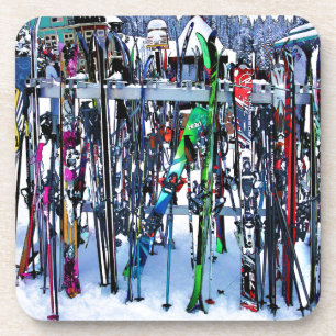 The Ski Party - Skis and Poles Getränkeuntersetzer