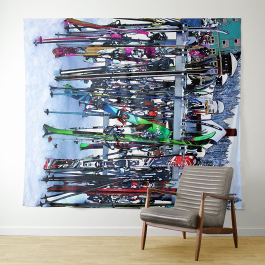 The Ski Party - Skis and Poles Wandteppich (Beispiel (Horizontal))