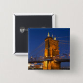 The skyline of Cincinnati, Ohio, USA at dusk Button (Vorne & Hinten)