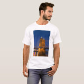 The skyline of Cincinnati, Ohio, USA at dusk T-Shirt (Vorne ganz)