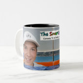 THE SMARTLYS Preston & Caddy Mug with Logo Zweifarbige Tasse (Vorderseite Links)