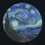 The Starry Night, 1889 von Vincent van Gogh Große Wanduhr<br><div class="desc">The Starry Night,  1889 von Vincent van Gogh. Es zeigt den Blick von der Ostwand seines Asylzimmers in Saint-Rémy-de-Provence,  kurz vor Sonnenaufgang,  mit der Ergänzung eines imaginären Dorfes.</div>