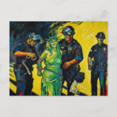 The Statue of Liberty Gets Arrested Postcard Postkarte (Vorderseite)