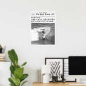 The Surf Times Newspaper She Owns The Waves Poster (Heimbüro)