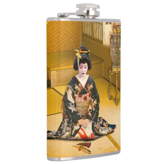 The Tears of Madama Butterfly Flachmann (Rechts)