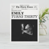 The Thirty Times Newspaper 30th Birthday Party Einladung (Stehend Vorderseite)