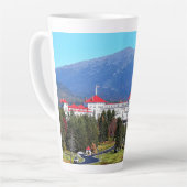 The Washington Resort Latte Tasse (Linke Ecke)