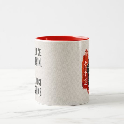 The Way of Karate - Brushstroke Power Zweifarbige Tasse (Mittel)