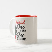 The Way of Karate - Brushstroke Power Zweifarbige Tasse (Vorderseite Links)