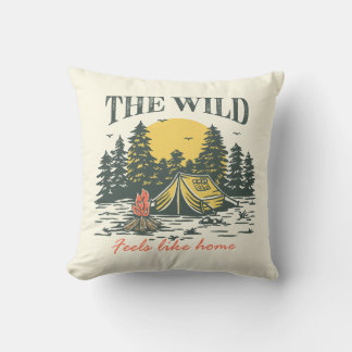 The Wild Feels Like Home Kissen