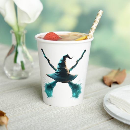 The Witch's Cross Pappbecher (In Situ)