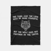 The Wolf Doesn't Perform In The Circus Cool Wolf M Fleecedecke (Vorderseite)