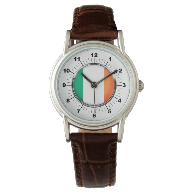 The Women's Ireland Flag Classic Brown Leather Wat Armbanduhr (Vorderseite)
