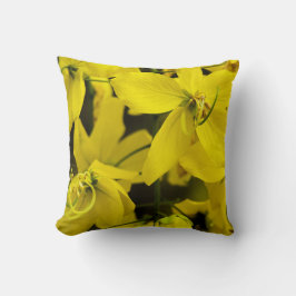 The yellow of laburnum flowers kissen