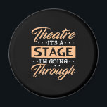 Theater ist es eine Bühne Schauspieler durch gehen Magnet<br><div class="desc">Theater ist es eine Bühne Schauspieler durch gehen</div>