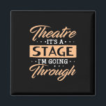 Theater ist es eine Bühne Schauspieler durch gehen Magnet<br><div class="desc">Theater ist es eine Bühne Schauspieler durch gehen</div>