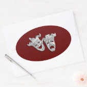 Theater Masken Design Maroon Ovaler Aufkleber (Umschlag)