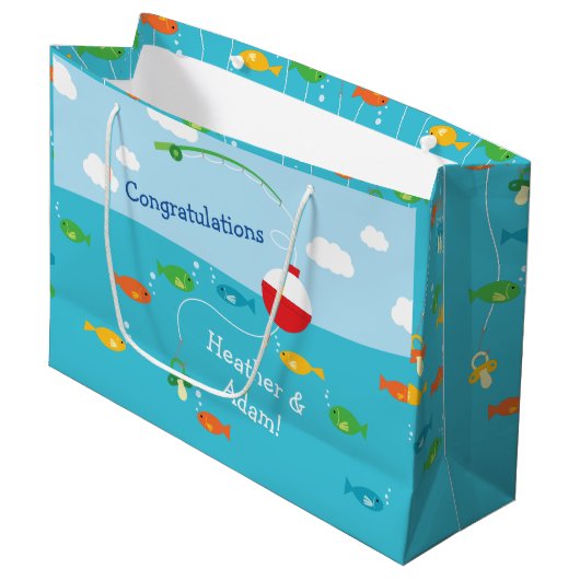 Thema Fischerei Kinderdusche für Fischer Große Geschenktüte (Vorderseite Schrägansicht)