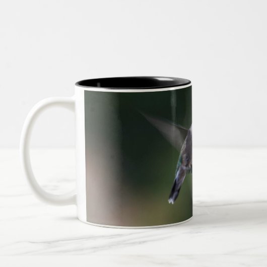 Themed Tassen des Summenvogels (Links)