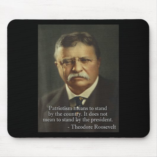 Theodore Teddy Roosevelt Meme _ Anti Trump T-Shirt Mousepad (Vorne)