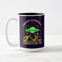 Theoretiker des alten Astronauten sagen ja Alien T