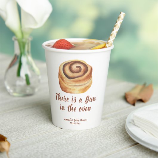 There is a Bun in the oven Baby Shower Pappbecher (In Situ)