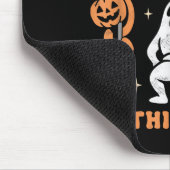 There's Some Horrors In This House Soky Halloween  Mousepad (Ecke)