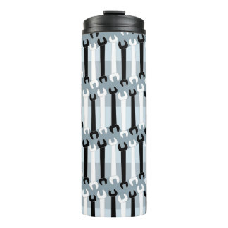 Thermaltumbler mit senkrechten Schraubenmuster Thermosbecher