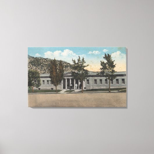 Thermopolis, WY - Blick auf das große Horn Bath Ho Leinwanddruck (Vorderseite)