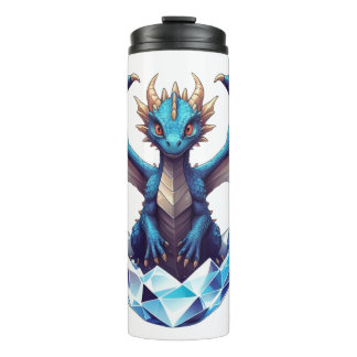 Thermotumbler-Drache schlüpft aus Kryo Thermosbecher